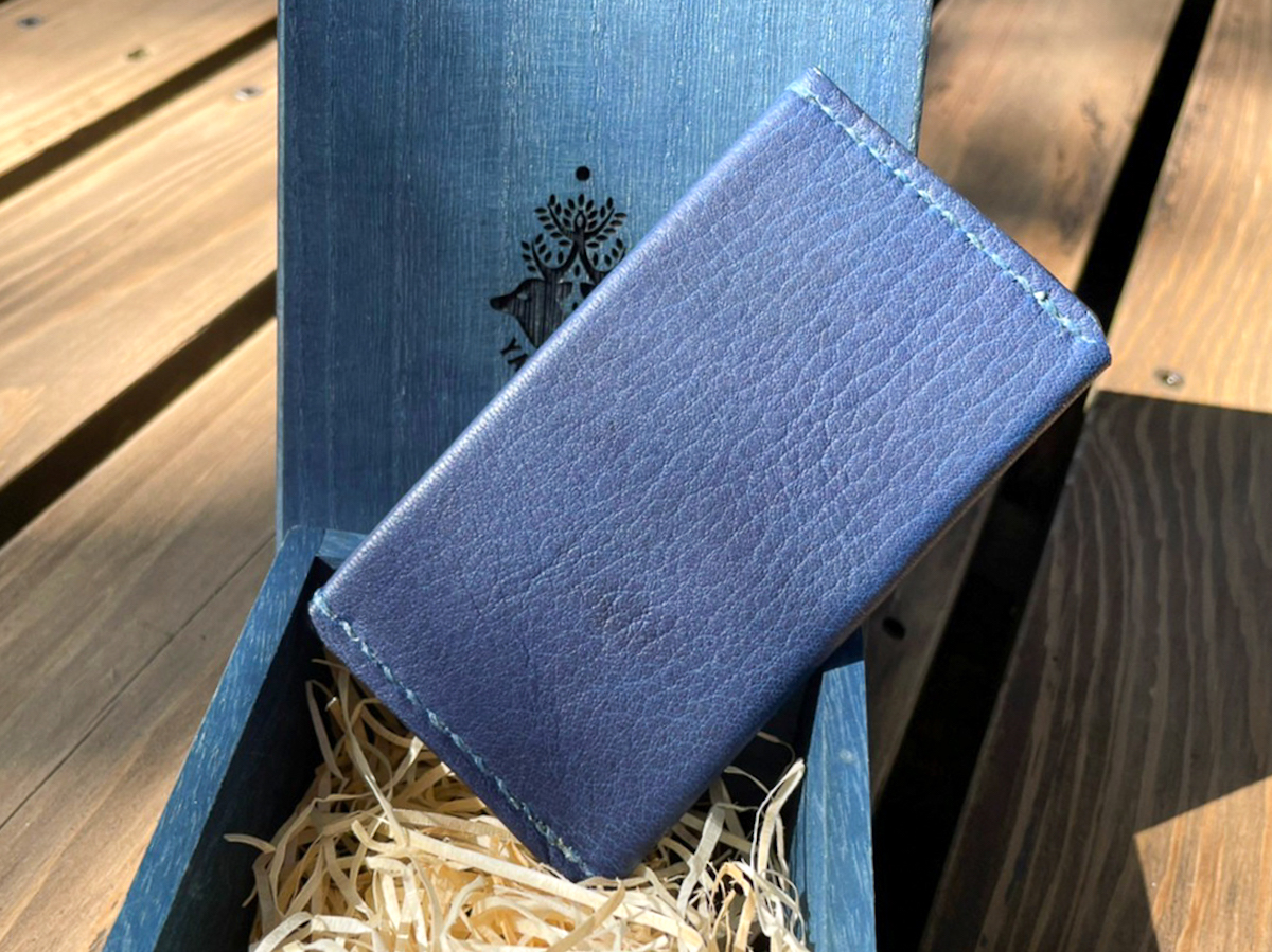 □屋久鹿革 藍染「空」カードケース【YAKUSHIMA BLUE】天然灰汁発酵建